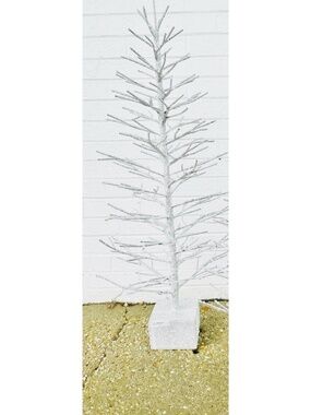 NEW CODY FOSTER & CO Christmas Paper Tree - LARGE TREE
